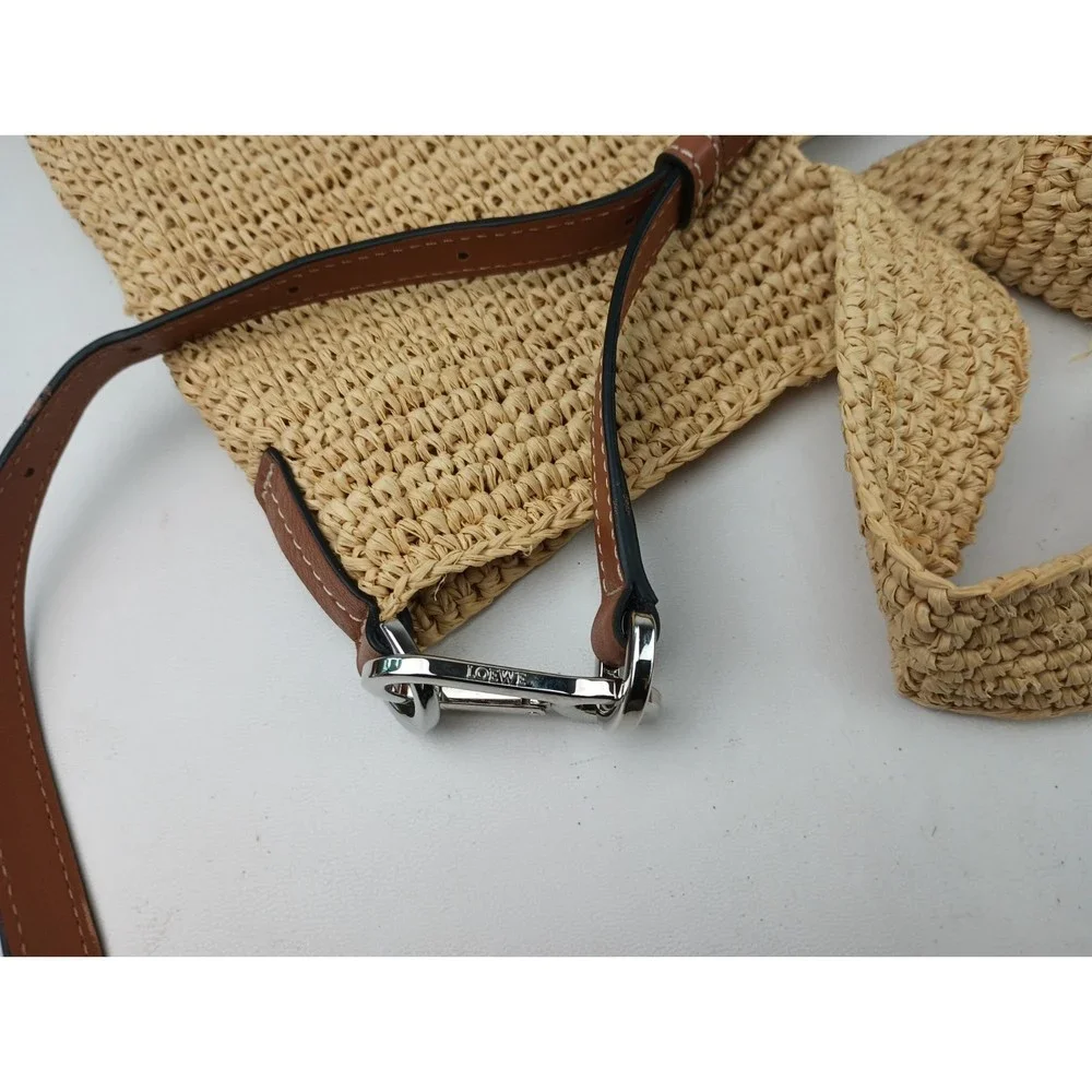 LOEWE x Paula’s Ibiza Slit Natural Brown Leather Raffia Hobo Tote Bag - Picture 7 of 7